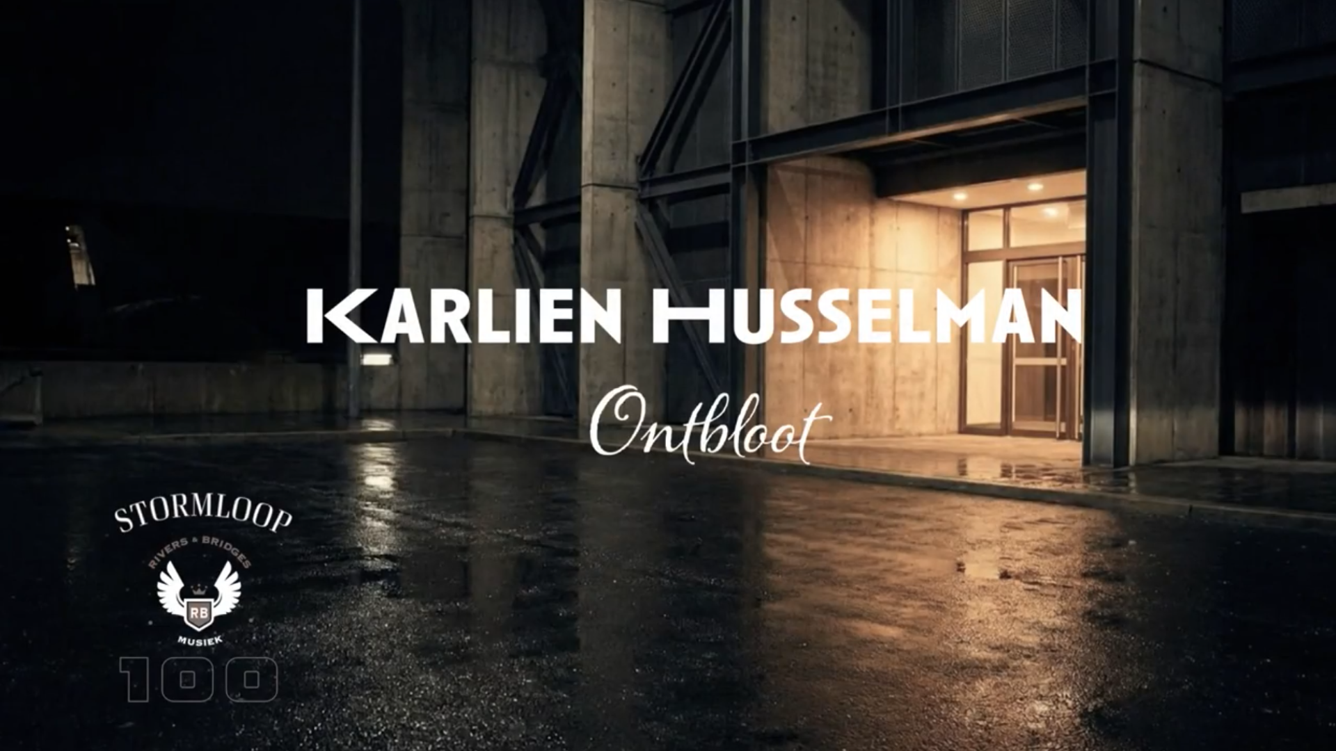 Karlien Husselman - Ontbloot