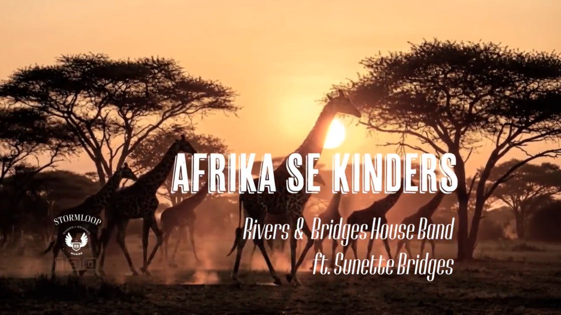Rivers & Bridges House Band en Sunette Bridges - Afrika se Kinders